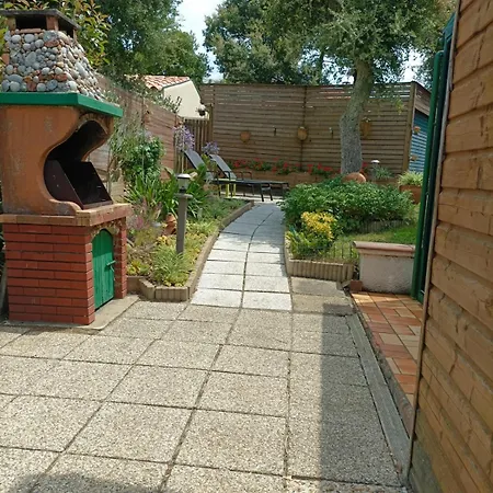 Maison Avec Jardin & Golf A Pied Дом отдыха *