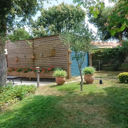 Maison Avec Jardin & Golf A Pied Дом отдыха *